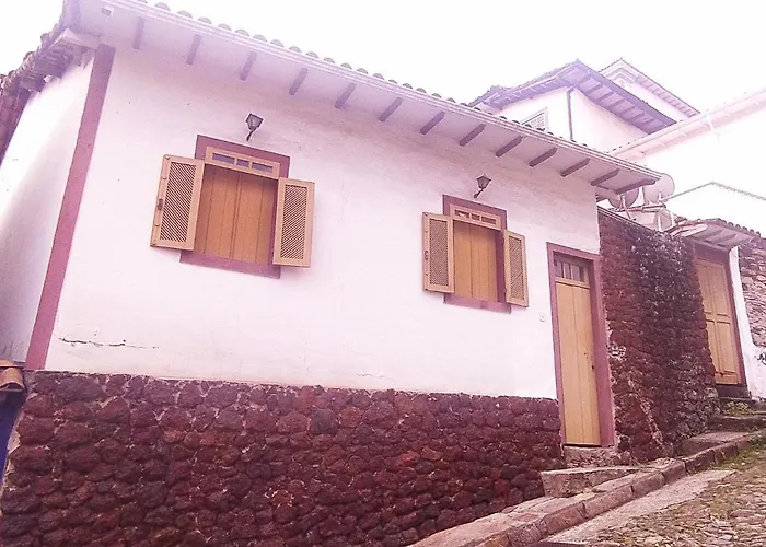 Oro Hospedaria